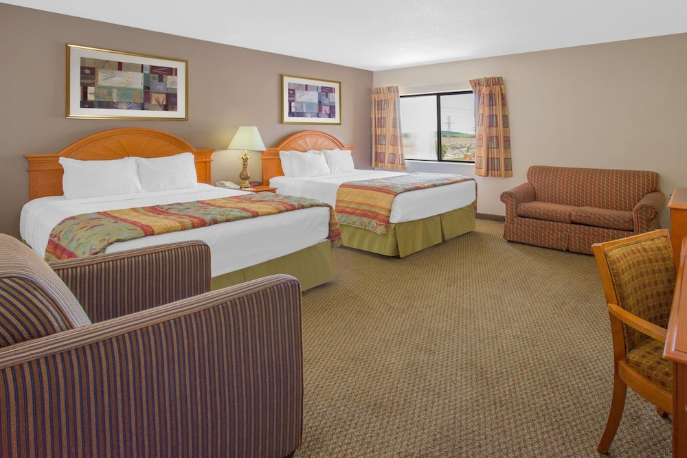 Days Inn by Wyndham Portage Cascade Mountain area - photo 39