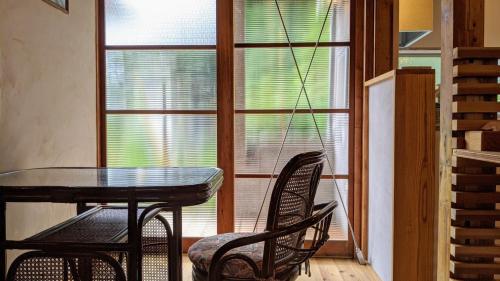 神倉書斎 Kamikura Hideaway — Shingu — photo 5