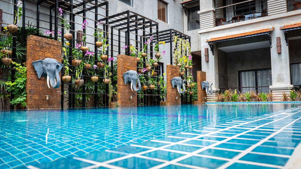 Grange - last minute hotel in Siem Reap