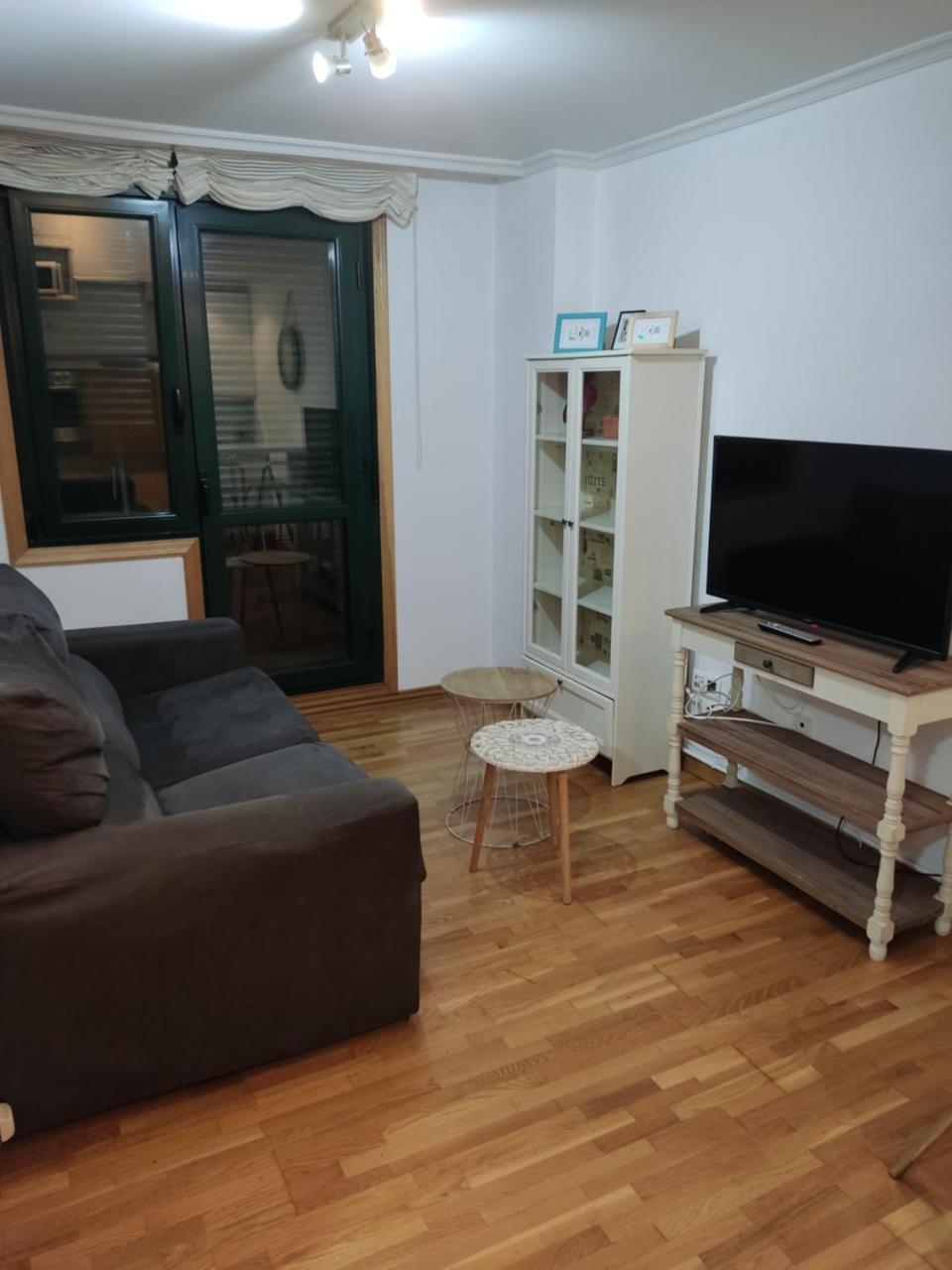 Pleno Centro Alameda 5 Minutos Casco Vello Y Estacion Ave — 4-Star Luxury Hotel in Vigo, Spain