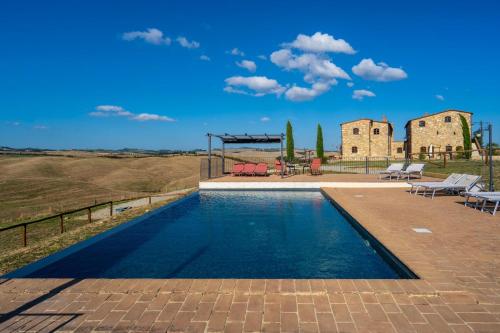 Casa Lavanda Podere Fossaccio — 4-Star Luxury Hotel in Asciano, Italy