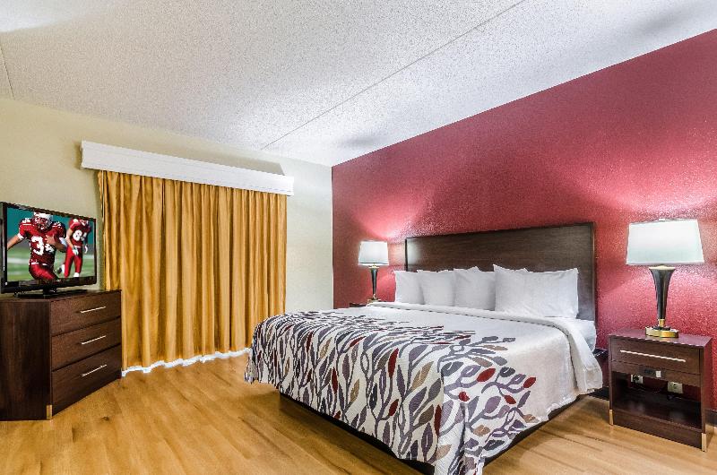 Red Roof Inn & Conference Center Wichita Airport - photo 36