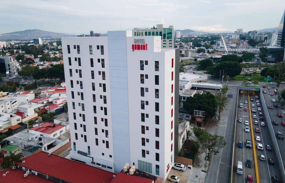 Gumont Guadalajara López Mateos Minerva in Guadalajara, Mexico