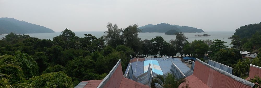 ZEN Rooms Uptown Beach Resort in Lumut, Malaysia