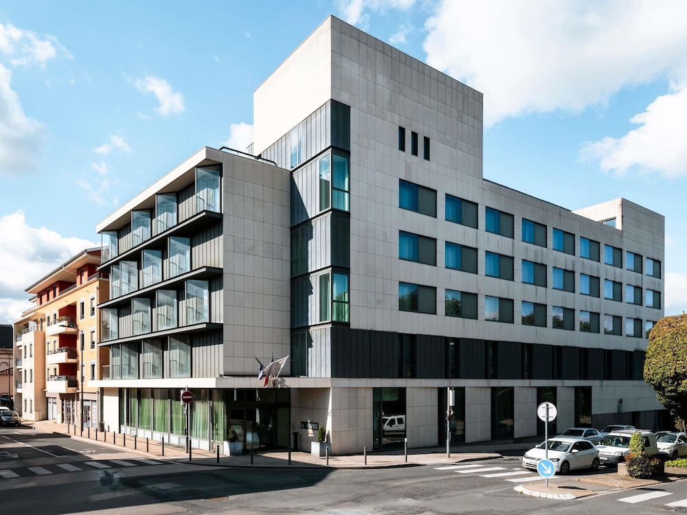 Hotel Mercure Villefranche sur Saone in Villefranche-Sur-Saone, France