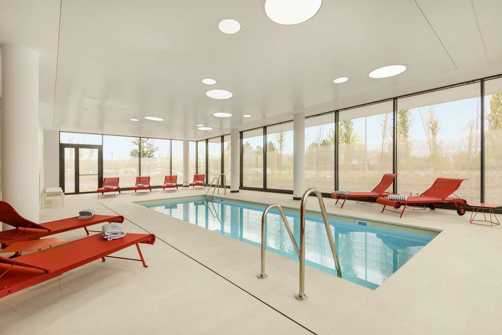 Hyatt House Paris Charles de Gaulle Airport — 4-Star Luxury Hotel in Roissy En France, France