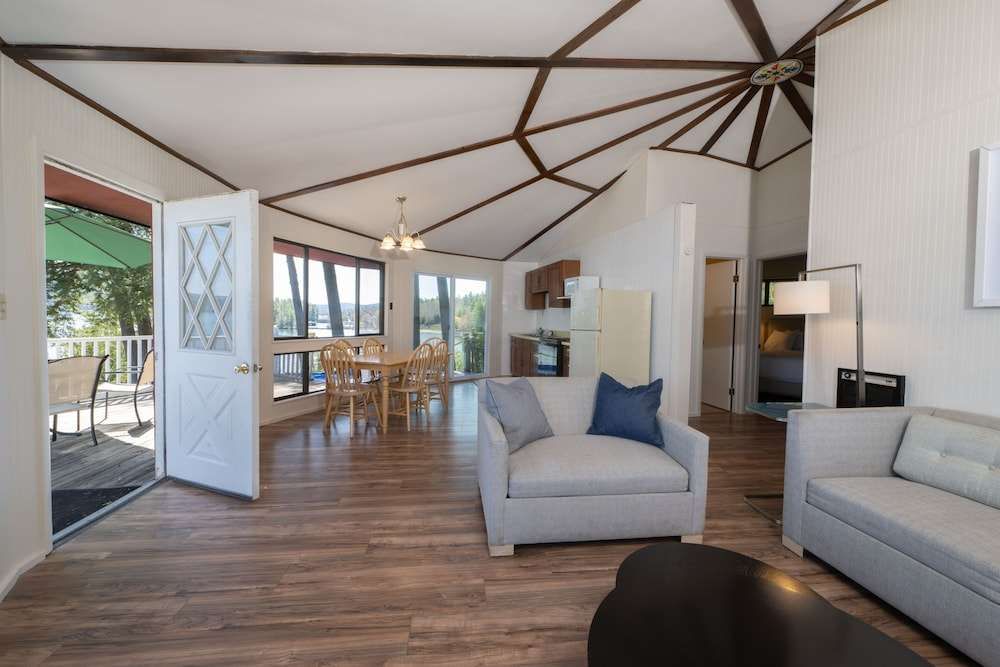 Depe Dene Lakeside Resort - photo 21