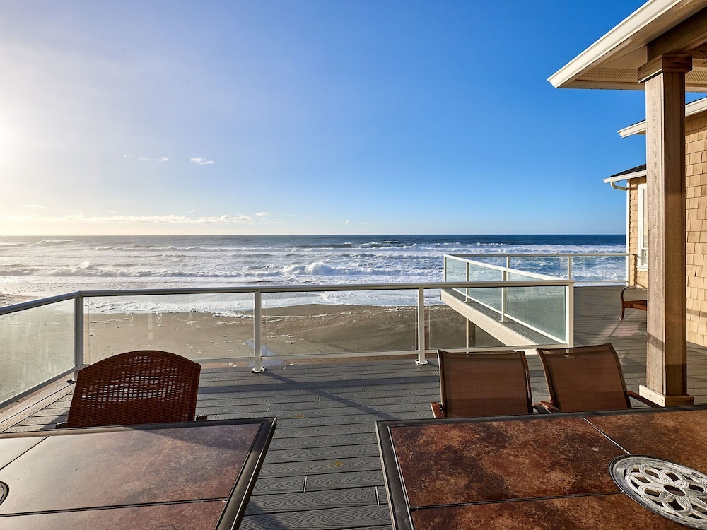 Admiral's Beach Retreat - photo 14