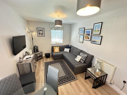 The Puffin Pad Part of the The Bay Filey Holiday Village with pool gym and direct beach access pub restaurant tennis and meadows walks
