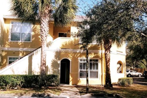 Bright and Spacious 1Bed 1Bath condo — 4-Star Luxury Hotel in Clearwater, United States