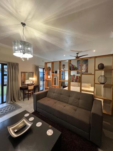 28 on Symonds Luxstudio 1 — 4-Star Luxury Hotel in George, South Africa