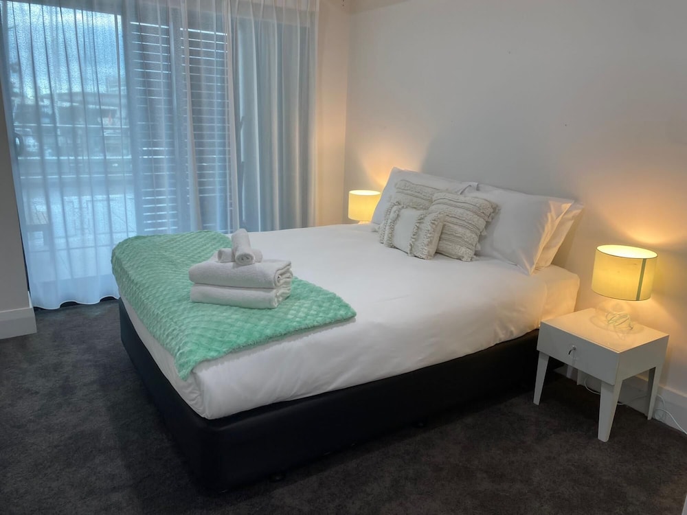 The Quays Auckland Viaduct — 4-Star Luxury Hotel in Auckland, New Zealand