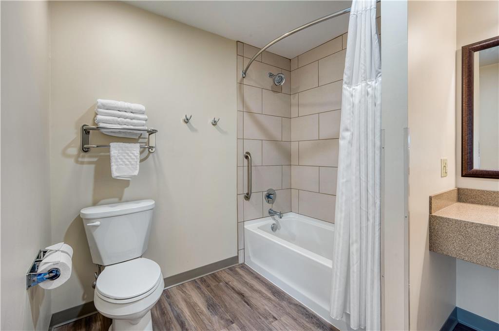 SureStay Plus Hotel by Best Western Elizabethtown Hershey - photo 54