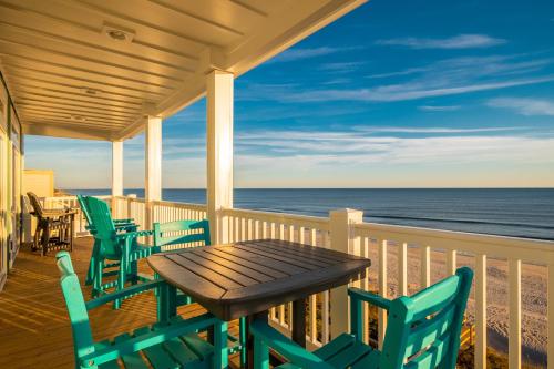 The Sandcastle by Oak Island Accommodations - photo 27