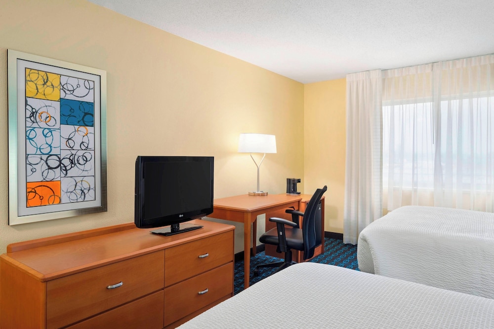 Fairfield Inn & Suites by Marriott Lima - photo 7