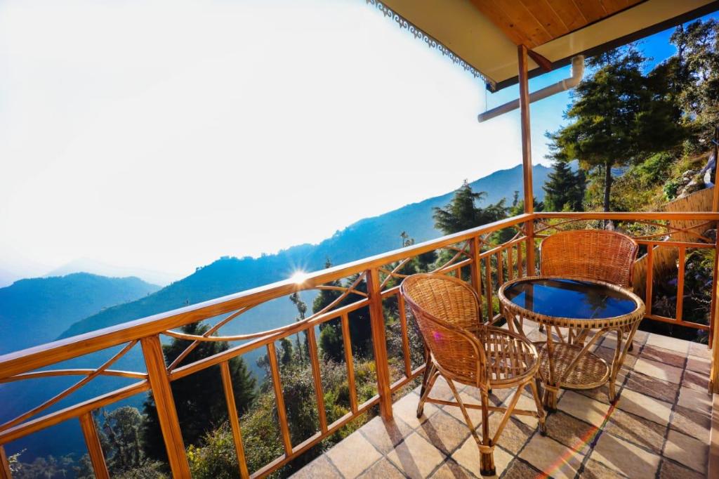 Hanshdi Resort Resturant & Cafe — Mussoorie — photo 4