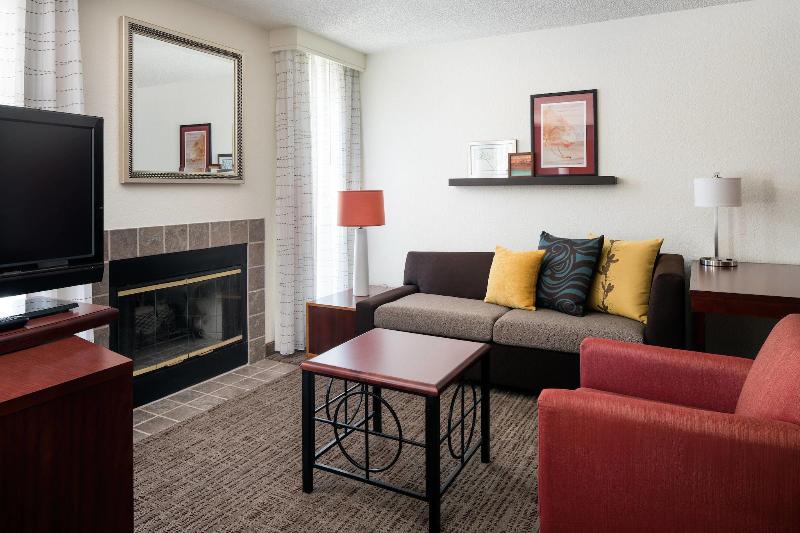 Residence Inn by Marriott Pleasant Hill - photo 32
