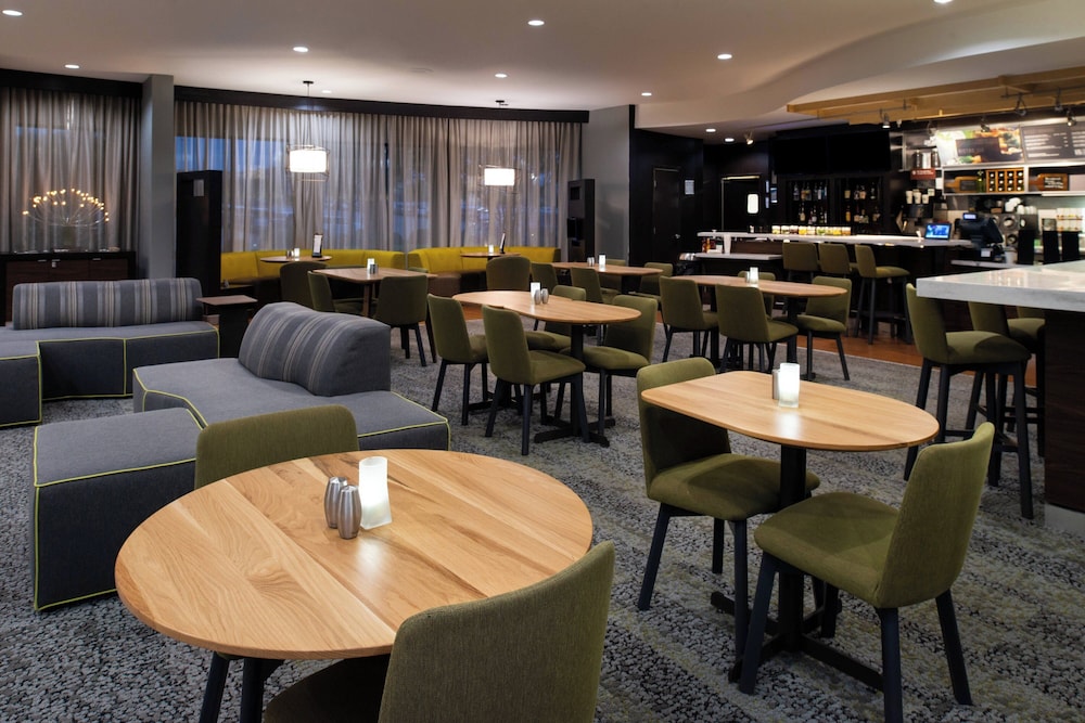 Courtyard by Marriott High Point - photo 38