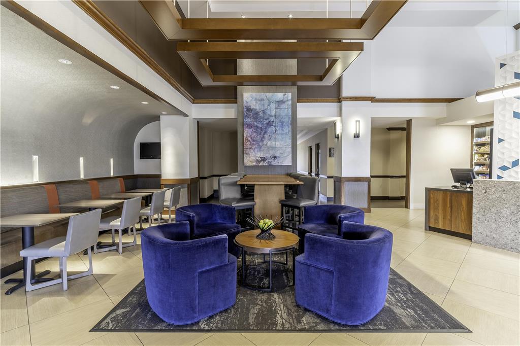 Hyatt Place Charlotte Airport Billy Graham Parkway - photo 18