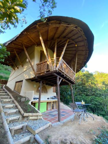 Macuá Refugio del bosque - carbon neutral hotel in San Rafael