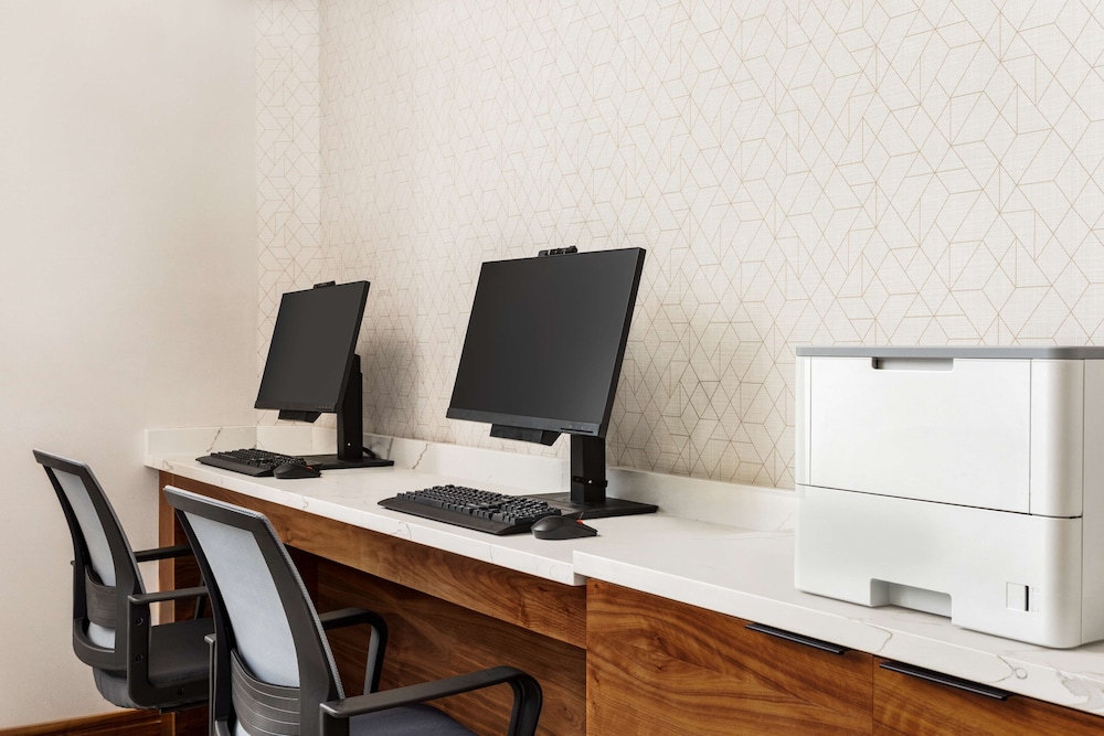 Doubletree by Hilton Columbus Dublin - photo 35