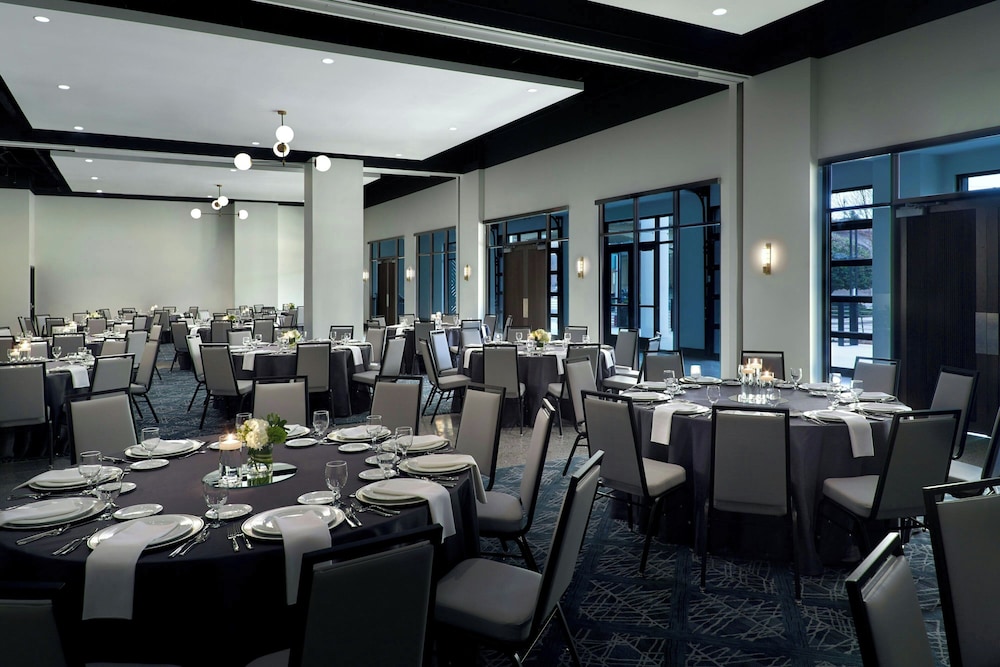 Marriott Knoxville Downtown - photo 46