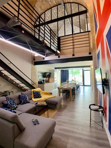 LOFT Spa Gare CitAc Gastronomique Dijon in Dijon, France