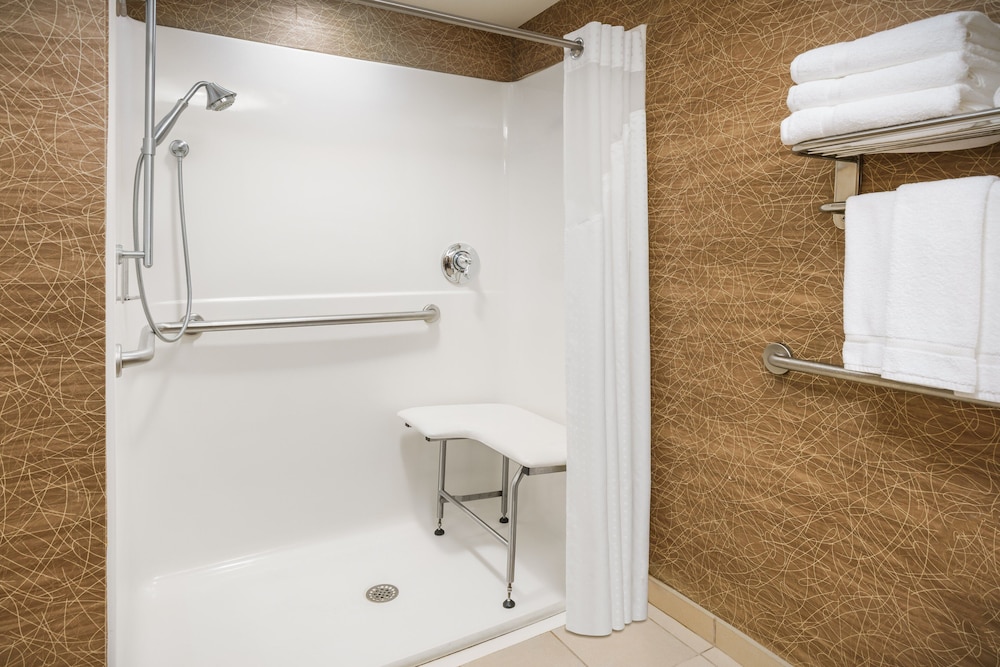 Garner Hotel Brockton Boston by IHG - photo 16