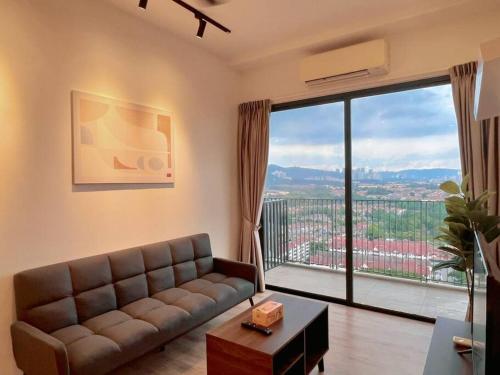 Family Connecting Room 6PX @ Emporis Near Segi KD & IKEA — 4-Star Luxury Hotel in Petaling Jaya, Malaysia