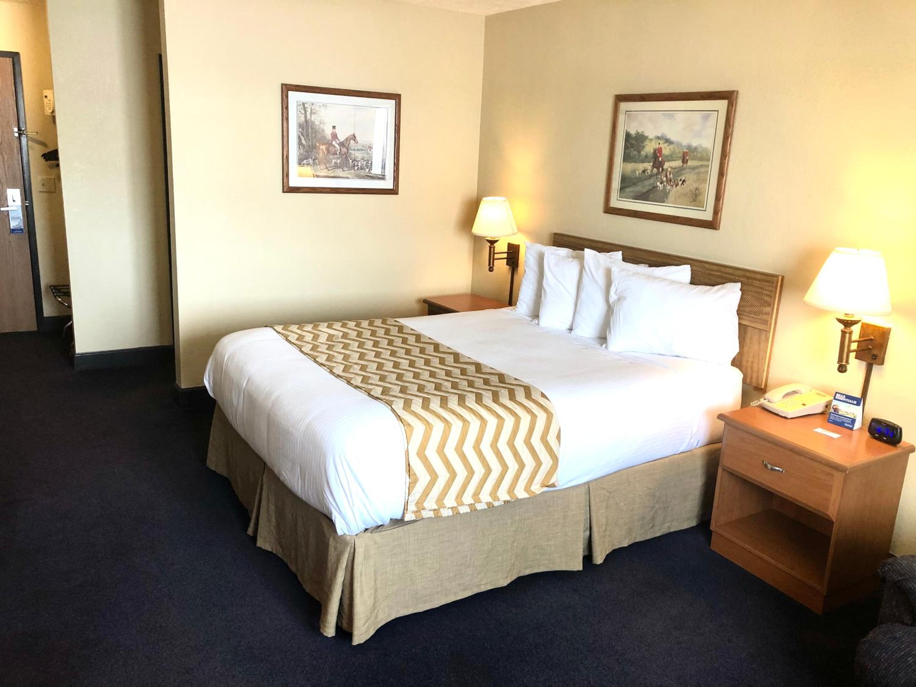 Travelodge by Wyndham Grand Island - photo 12