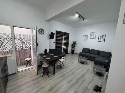 Art Luxury Home — 4-Star Luxury Hotel in Alexandroupoli, Greece