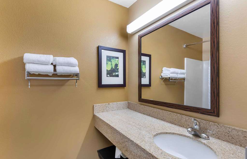 Extended Stay America Los Angeles Ontario Airport - photo 36
