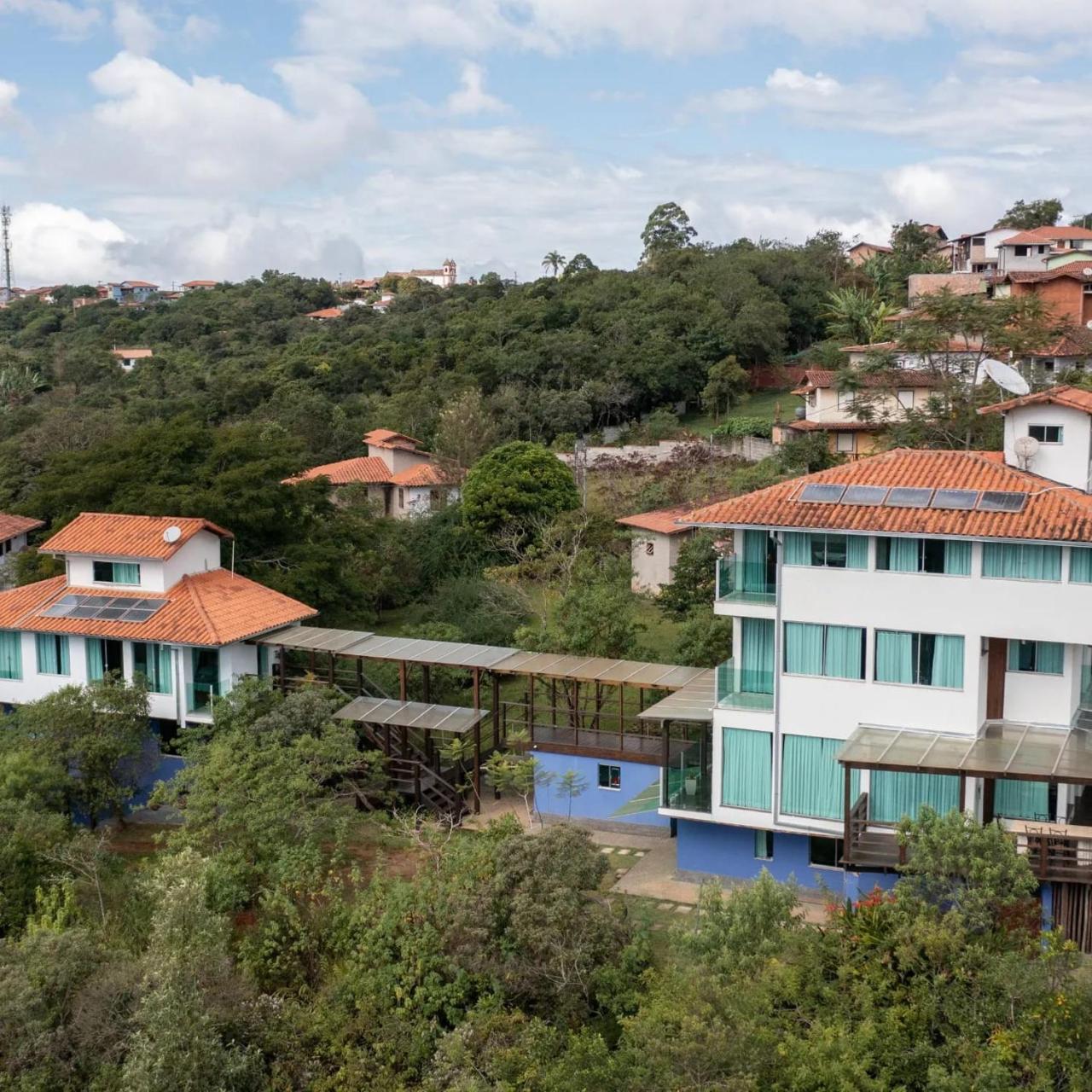 Glass House Lavras Novas — 4-Star Luxury Hotel in Ouro Preto, Brasil