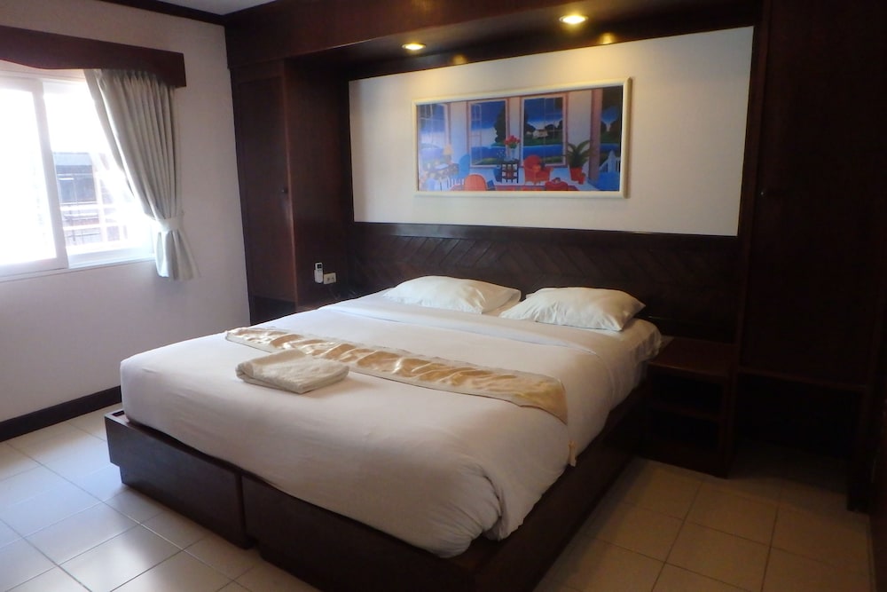 Karon Café Inn — Phuket — photo 4