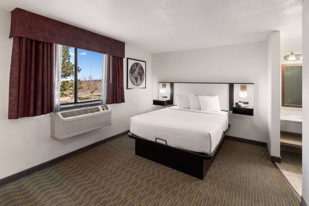 SYLO Hotel Denver Airport a Ramada by Wyndham - photo 34