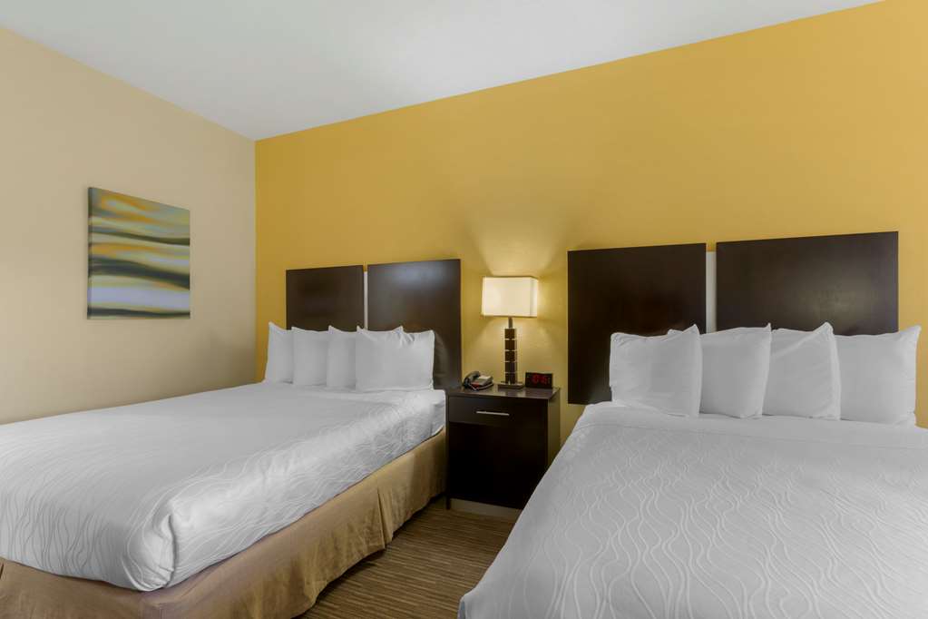 Best Western Plus The Four Corners Inn - photo 17
