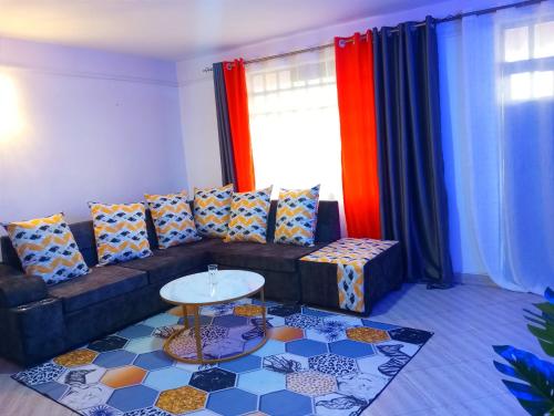 Vee's 2br Apartment with Lakeviews — 4-Star Luxury Hotel in Nakuru, Kenya