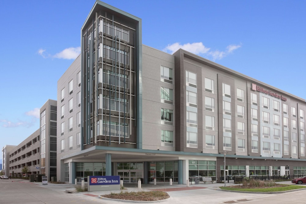 Hilton Garden Inn Omaha Aksarben Village - photo 39