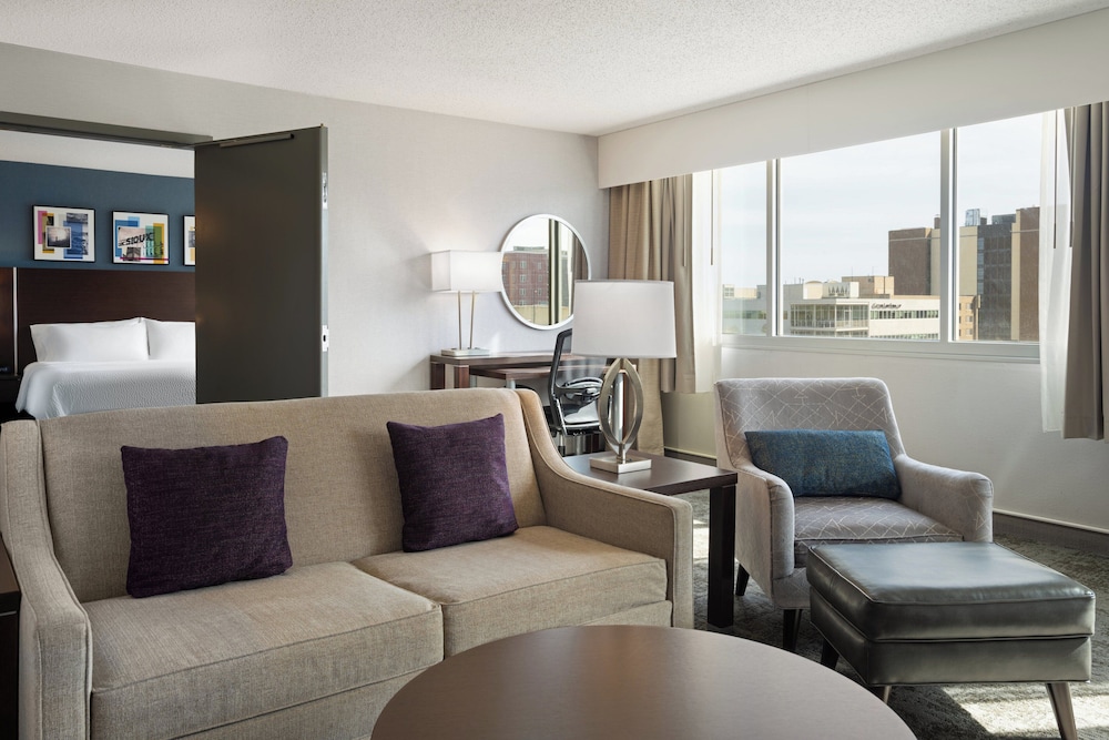 Holiday Inn Sioux Falls City Centre by IHG - photo 13