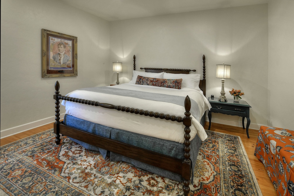 The Armory Park Inn - photo 17