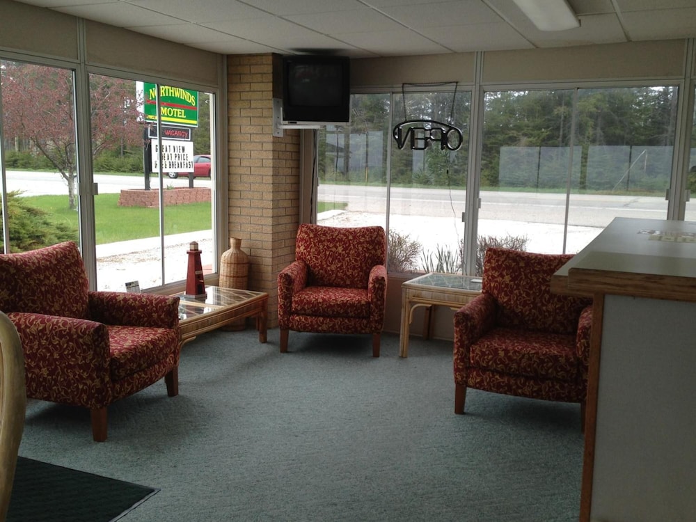 Northwinds Motel - photo 4