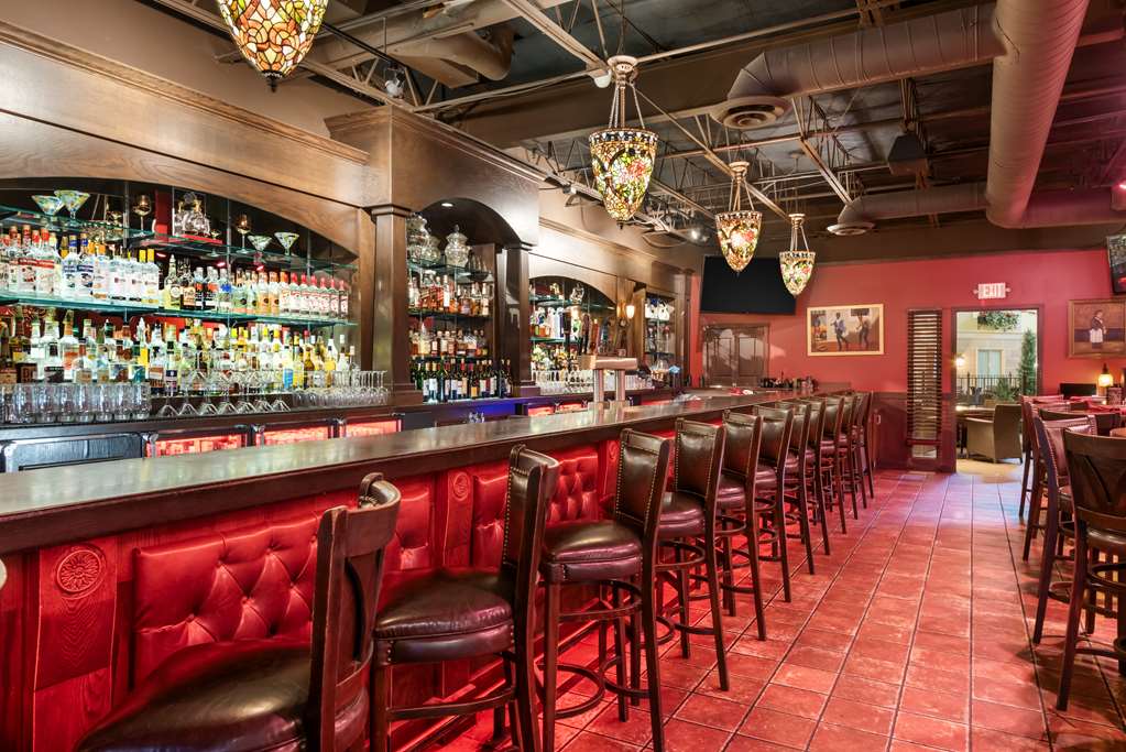 Best Western Plus White Bear Country Inn - photo 5