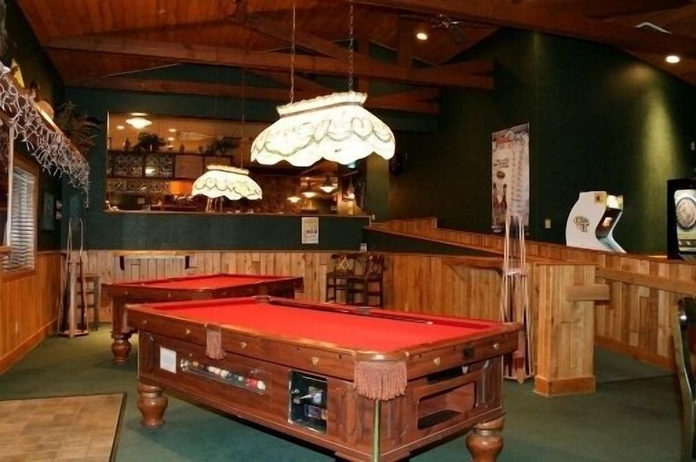 Flat Creek Lodge - photo 18