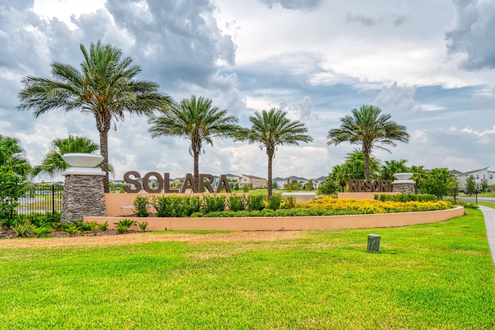 Elegant Brand New 9 Bedrooms House With Private Pool at Solara Resort - photo 62