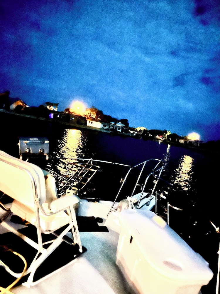 Sip And Sea - photo 25