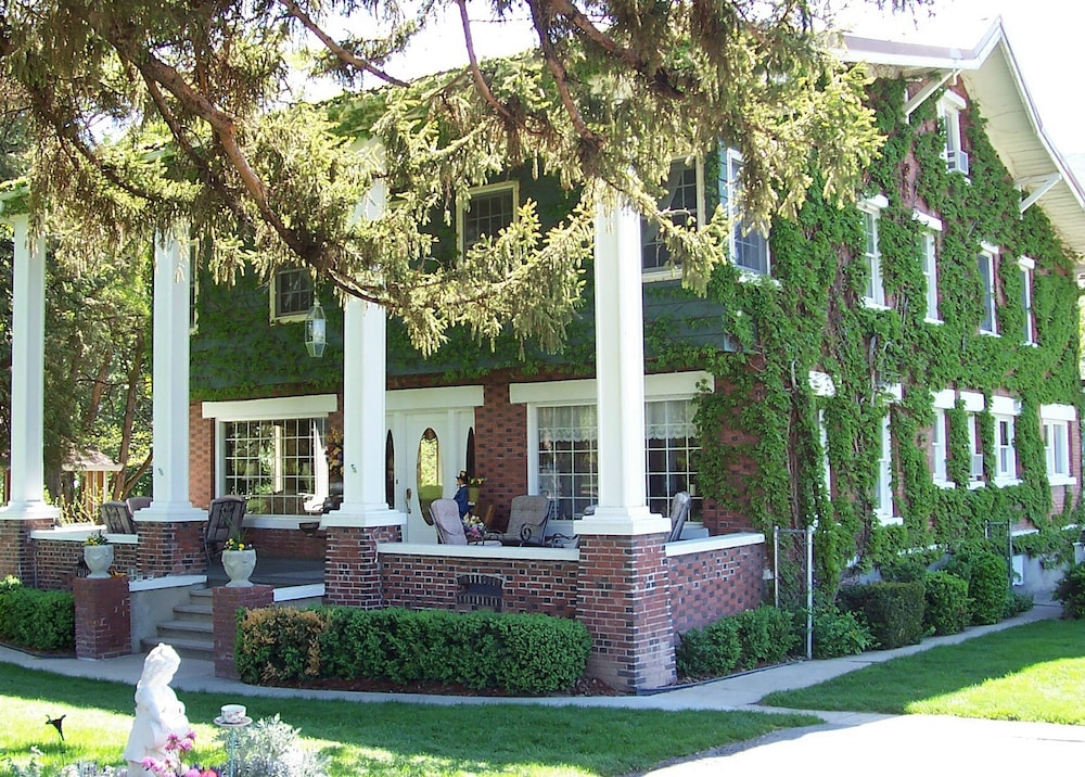Warm Springs Inn & Winery - photo 89