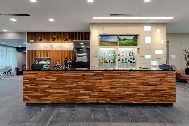 Courtyard by Marriott Savannah Airport - photo 67