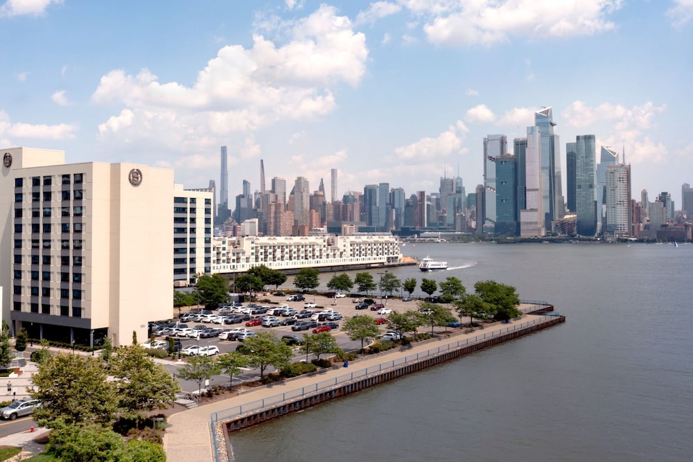 Sheraton Lincoln Harbor Hotel - photo 86