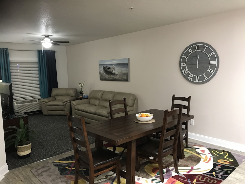 Hotel Pensacola - photo 46