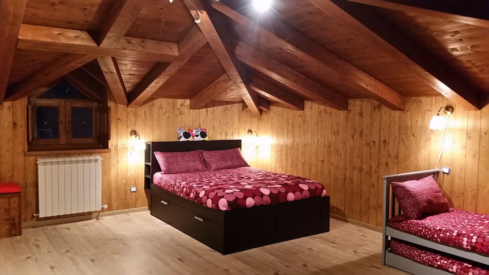B&B Il Ghiro Country House — 4-Star Luxury Hotel in Mormanno, Italy